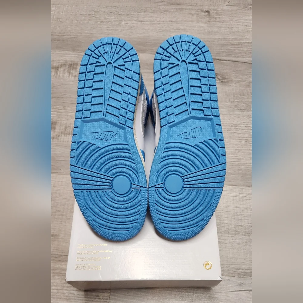 SOLD!!Jordan 1 Mid Powder Blue - Picture 5 of 5